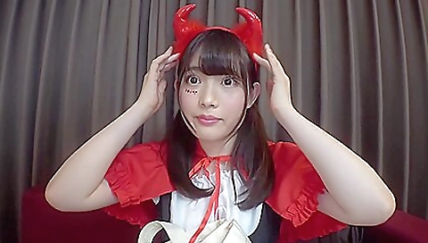 2k 美甘りか - ハロウィンムートの渋谷て可愛いお姫様りか 20歳 看護 [200gana-2191] 3 - Teaser Video