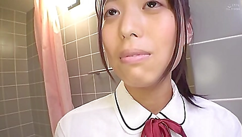 Horny japanese chick is giving a blowjob and deepthroat